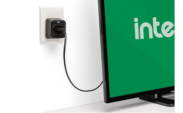 Diagrama mostrando a proteção nos três pinos da tomada: fase, neutro e terra.