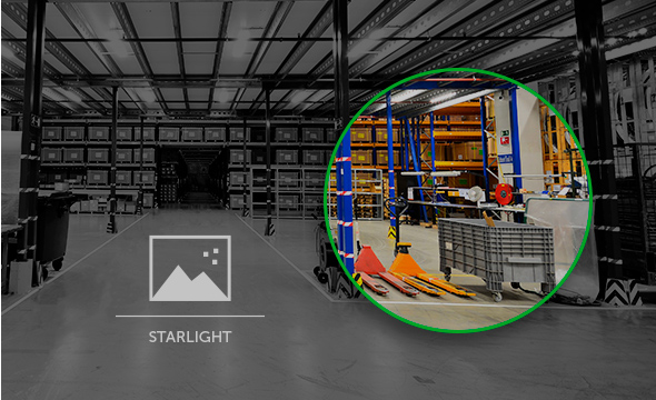 Comparativo de imagem noturna com e sem a tecnologia Starlight