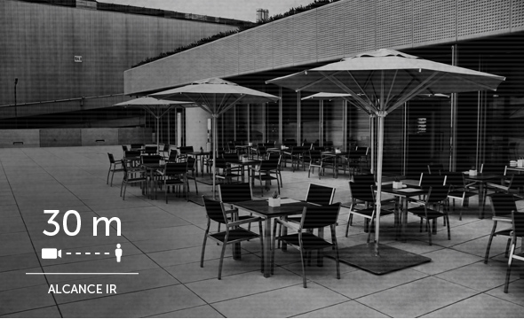 Vis&atilde;o noturna com infravermelho em um ambiente escuro