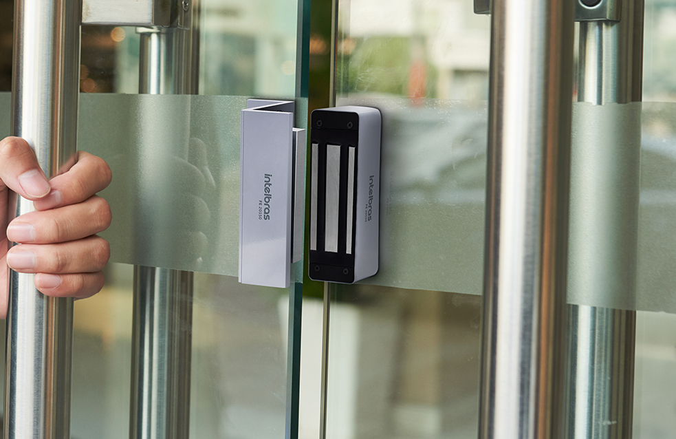 Ideal para instalar cerradura con electroimán en puertas de vidrio Kit  Doble Cara
