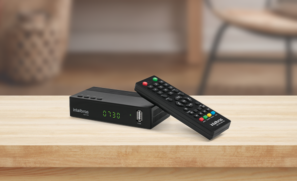 Conversor digital CD 730 com seu controle remoto