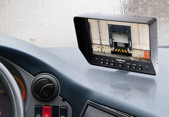 Seguran&ccedil;a aprimorada ao estacionar com o monitor veicular