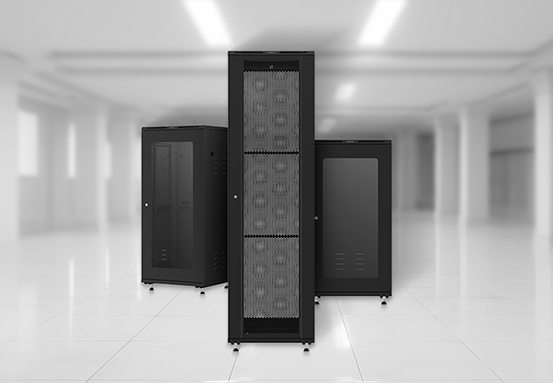 Vários tamanhos de racks Intelbras