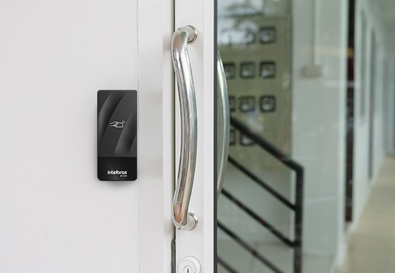 Versatilidade para Ambientes Internos e Externos