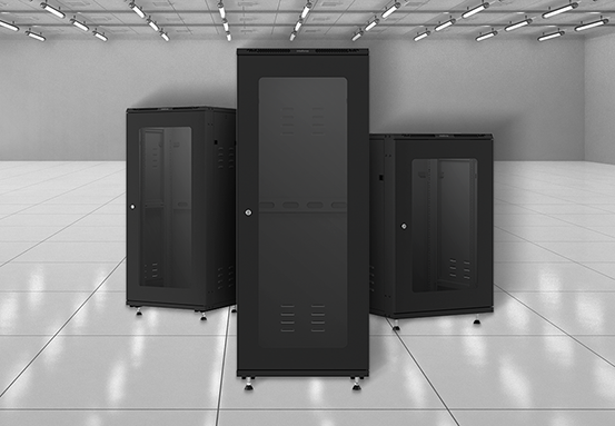 V&aacute;rios tamanhos de racks dispon&iacute;veis para diferentes necessidades