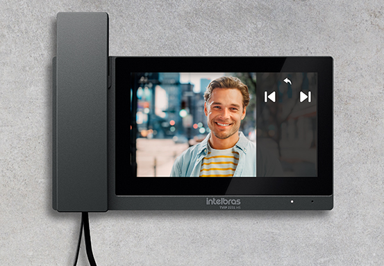 Registro fotográfico e gravação de áudio e vídeo